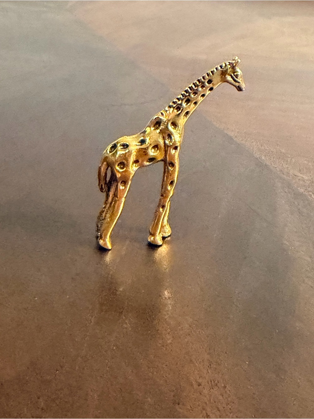 Vintage-Style Brass Giraffe Figurine - 2.5" Tall